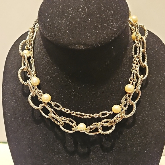 3 Strand Silvertone & Faux Pearl  Chain 16" Long Necklace - Picture 1 of 4